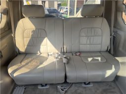 Toyota Land Cruiser Cygnus 2002 full