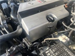 Toyota Land Cruiser Cygnus 2002 full