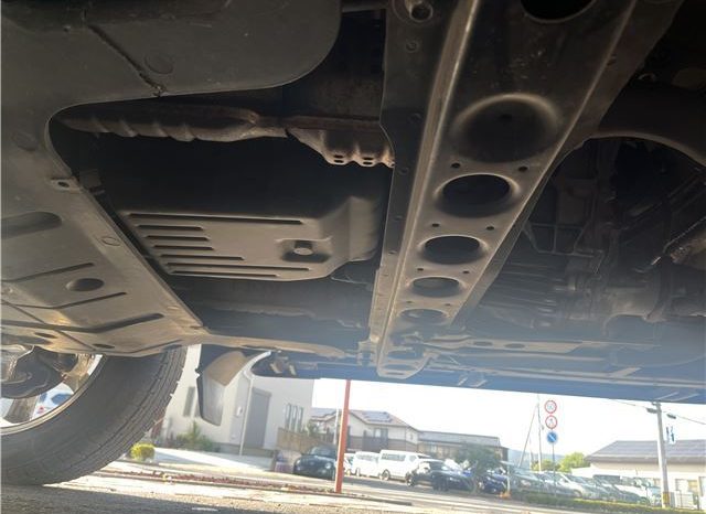 Toyota Land Cruiser Cygnus 2002 full