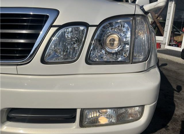 Toyota Land Cruiser Cygnus 2002 full