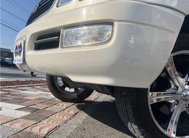 Toyota Land Cruiser Cygnus 2002 full