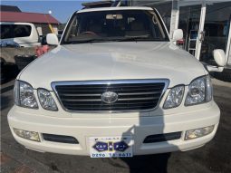 Toyota Land Cruiser Cygnus 2002 full