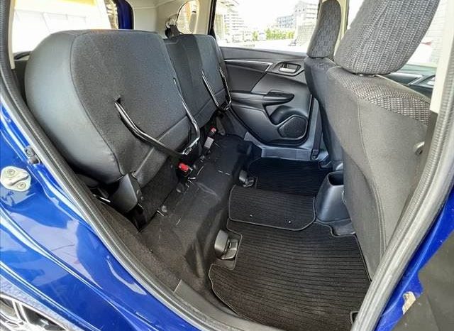 Honda Fit 13G F Package 2010 full