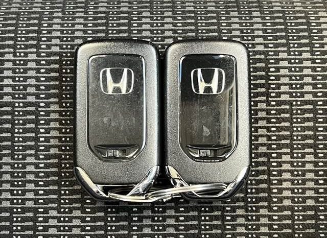 Honda Fit 13G F Package 2010 full