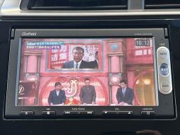 Honda Fit 13G F Package 2010 full