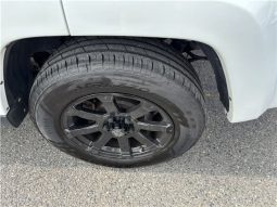 Chrysler Jeep Cherokee Sports Cross 4WD 2012 full