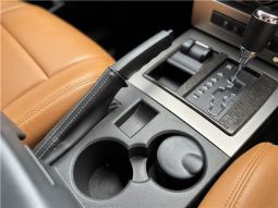 Chrysler Jeep Cherokee Sports Cross 4WD 2012 full