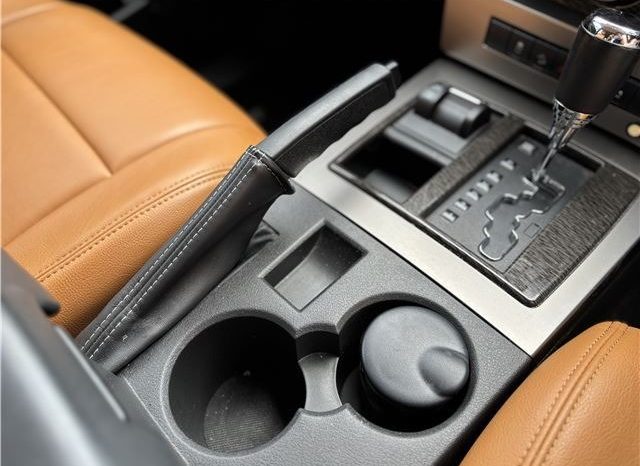 Chrysler Jeep Cherokee Sports Cross 4WD 2012 full