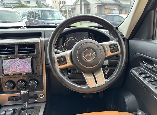 Chrysler Jeep Cherokee Sports Cross 4WD 2012 full