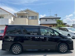 Toyota Noah  Si Double B 2016 full