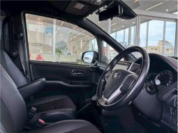 Toyota Noah  Si Double B 2016 full