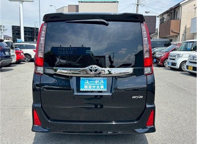 Toyota Noah  Si Double B 2016 full