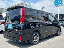 Toyota Noah  Si Double B 2016 full