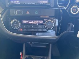 Mitsubishi Outlander 20G Safety Package 2016 full