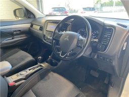 Mitsubishi Outlander 20G Safety Package 2016 full