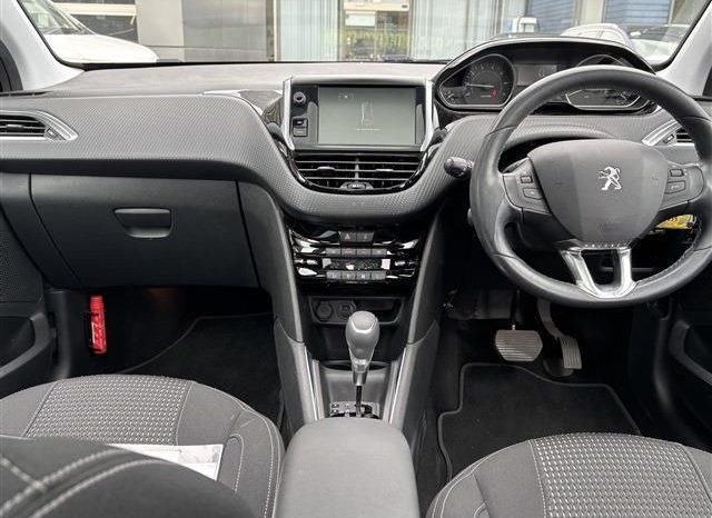 Peugeot 208 Allure Cielo PKG 2016 full