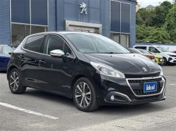 Peugeot 208 Allure Cielo PKG 2016 full