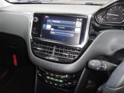 Peugeot 208 Allure Cielo PKG 2016 full