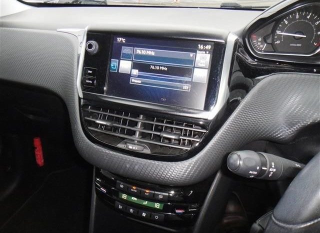 Peugeot 208 Allure Cielo PKG 2016 full