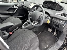 Peugeot 208 Allure Cielo PKG 2016 full