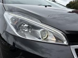 Peugeot 208 Allure Cielo PKG 2016 full