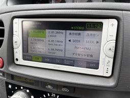 Toyota Sienta  2013 full