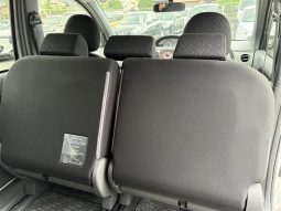 Toyota Sienta  2013 full