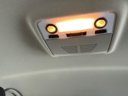 BMW 3-Series 320i 2008 full