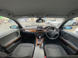 BMW 3-Series 320i 2008 full