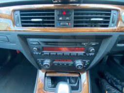 BMW 3-Series 320i 2008 full