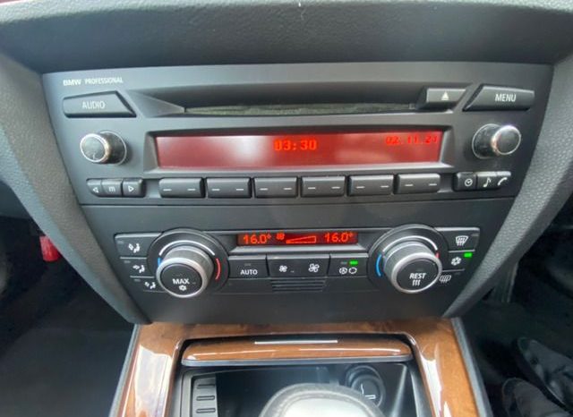 BMW 3-Series 320i 2008 full