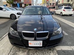 BMW 3-Series 320i 2008 full
