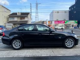 BMW 3-Series 320i 2008 full