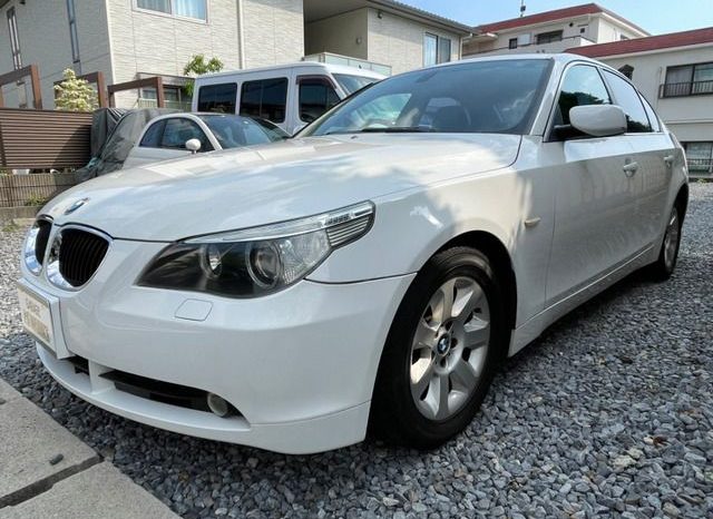 BMW 5 Series 525i 2004 full