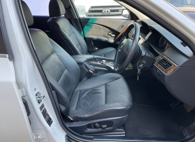 BMW 5 Series 525i 2004 full