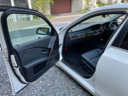 BMW 5 Series 525i 2004 full