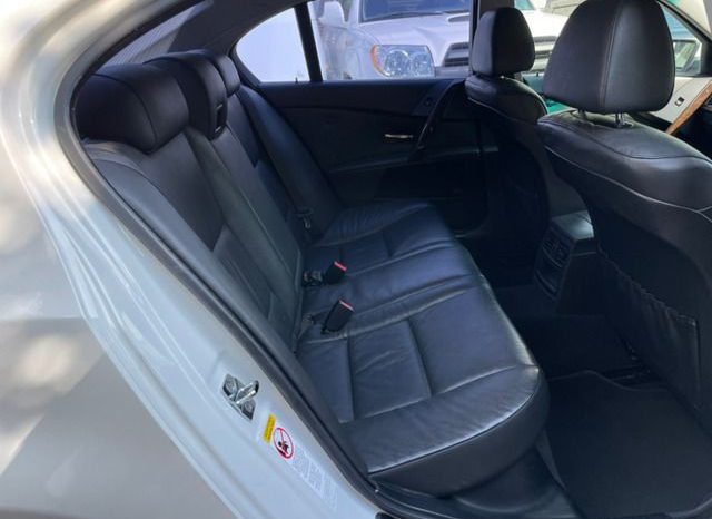 BMW 5 Series 525i 2004 full