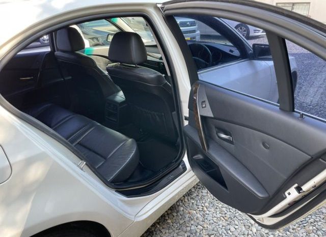 BMW 5 Series 525i 2004 full