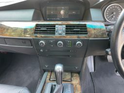 BMW 5 Series 525i 2004 full