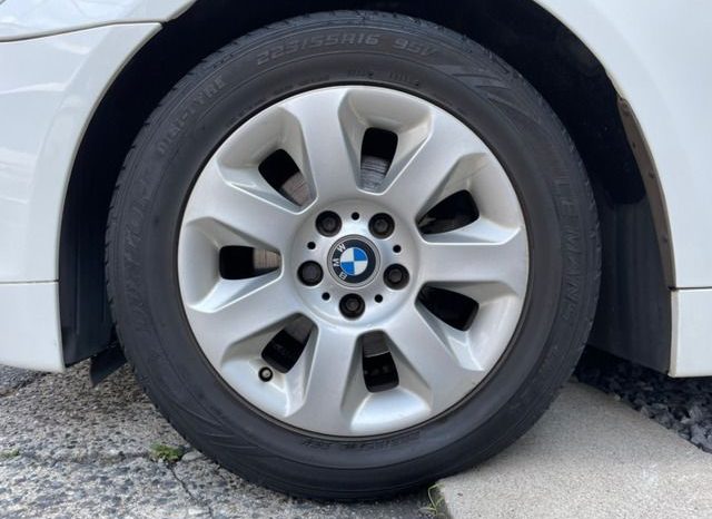 BMW 5 Series 525i 2004 full