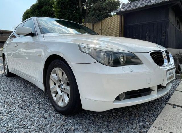 BMW 5 Series 525i 2004 full