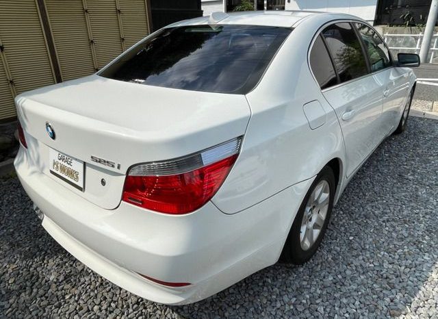 BMW 5 Series 525i 2004 full