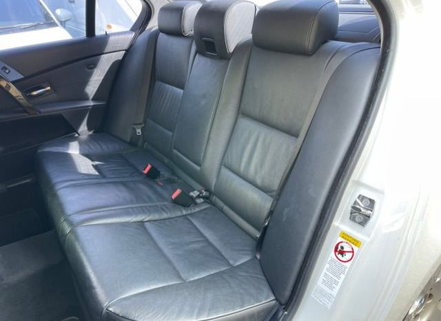 BMW 5 Series 525i 2004 full