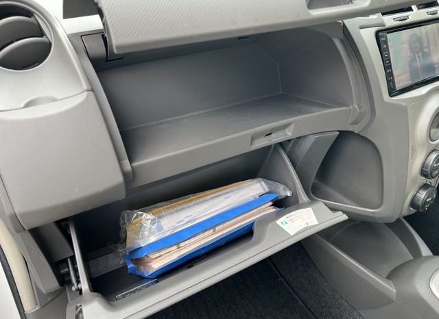 Toyota Vitz U 2008 full