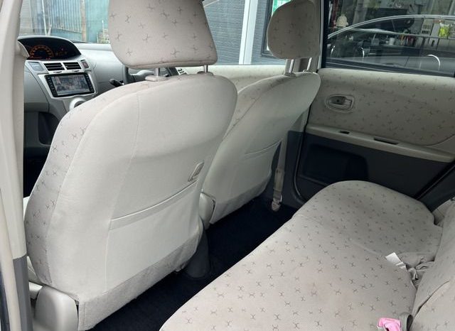 Toyota Vitz U 2008 full