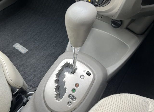 Toyota Vitz U 2008 full