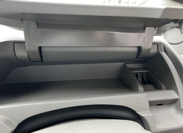 Toyota Vitz U 2008 full