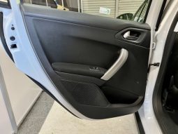 Peugeot 2008 Cross City 2016 full