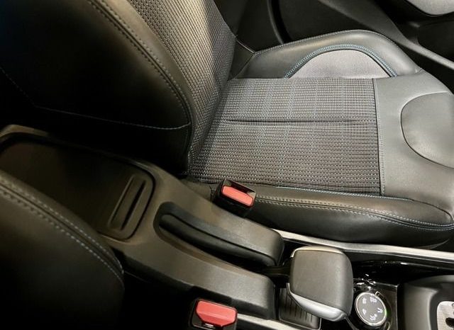 Peugeot 2008 Cross City 2016 full