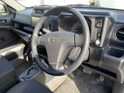Toyota Probox Van 1.5 DX Comfort 2014 full
